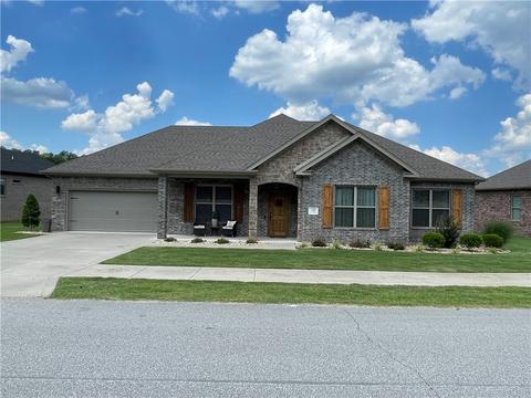 140 Dogwood Dr, Bella Vista, AR 72715