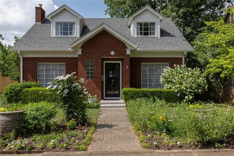 414 W Ila St, Fayetteville, AR 72701