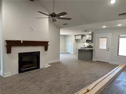 1040 Riverside Dr, Centerton, AR 72713 photo 3
