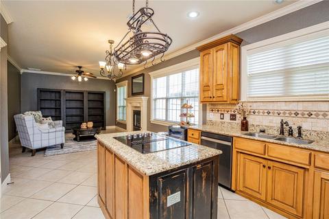 3696 Pasofino Loop, Springdale, AR 72764 photo 17