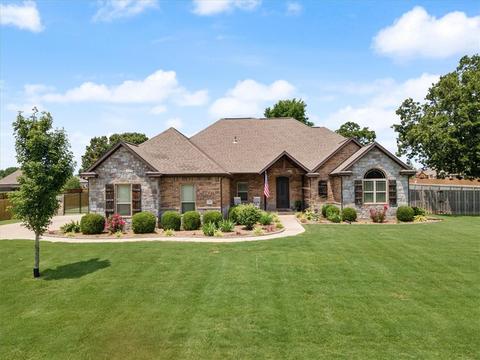 399 Driftwood Dr, Farmington, AR 72730