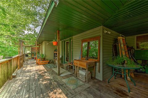 765 Oakland Ave, Fayetteville, AR 72701