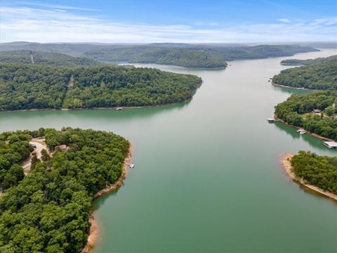2897 County Road 116, Eureka Springs, AR 72631