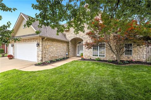 5106 S 47th St, Rogers, AR 72758