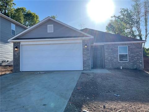 3430 Red Tail Way, Farmington, AR 72730