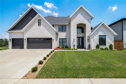 4203 S 87th Pl, Bentonville, AR 72713