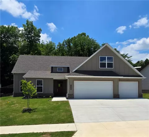 1329 Bunker Dr, Pea Ridge, AR 72751