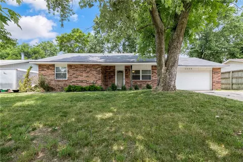 3508 Scott Ln, Springdale, AR 72762