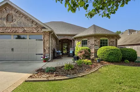 3405 SW Birchton Ave, Bentonville, AR 72712