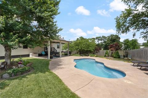 14430 Itll Do Rd, Pea Ridge, AR 72751
