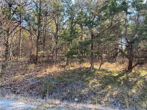 14 Hillside Dr #10, Holiday Island, AR 72631