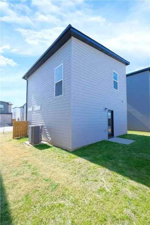970 Boardwalk Ave, Centerton, AR 72719 photo 13