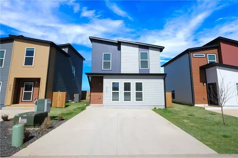 970 Boardwalk Ave, Centerton, AR 72719