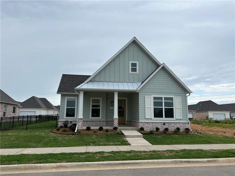 6948 Autumn Ave, Springdale, AR 72762