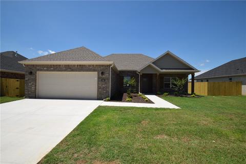 941 Arden St, Tontitown, AR 72762
