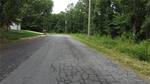 Osborne Lane, Bella Vista, AR 72715