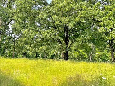 11501 Leonard Rd, Gravette, AR 72736