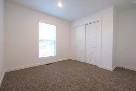 950 Boardwalk Ave, Bentonville, AR 72713 photo 8