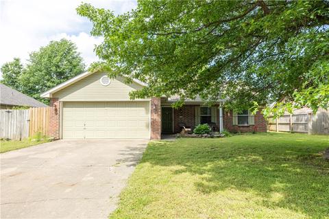 3438 Remington St, Springdale, AR 72764