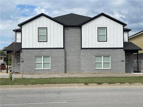 956 S Amarillo, Fayetteville, AR 72704