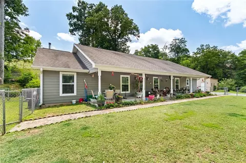 10933 Snavely Rd, Springdale, AR 72764