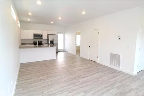 940 Illinois Ave, Centerton, AR 72719 photo 4