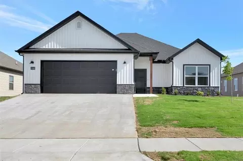 1201 Monarch Rd, Centerton, AR 72719