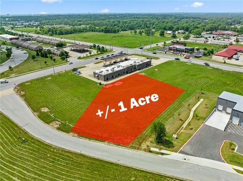 W Commerce Drive, Rogers, AR 72756