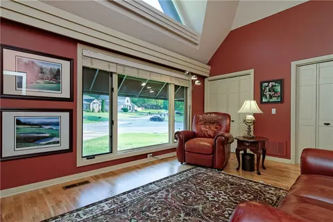 301 Emerald Point Dr, Springdale, AR 72764 photo 15