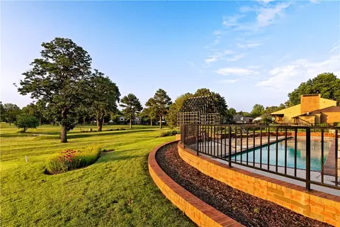 301 Emerald Point Dr, Springdale, AR 72764 photo 25