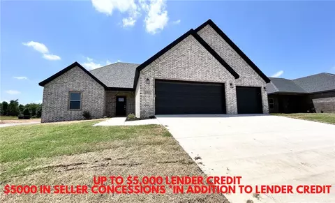1901 Oliver St, Pea Ridge, AR 72751