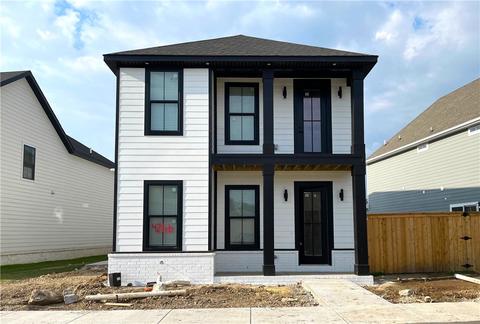 4266 W Bronco Dr, Fayetteville, AR 72704