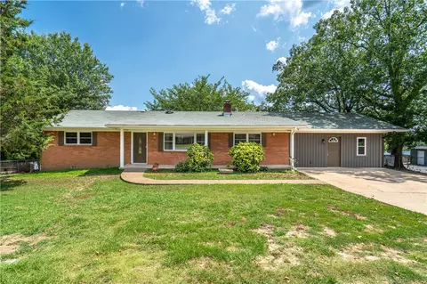 104 Mcmahan, Hot Springs, AR 71913