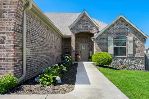 1440 Abbey Ln, Centerton, AR 72719 photo 3