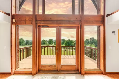10600 Whitehouse Wc 43 Rd, Fayetteville, AR 72701