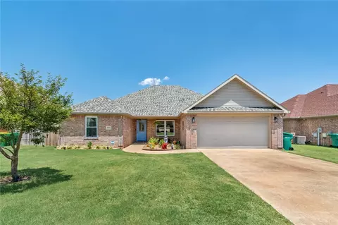 1251 Coventry Ln, Centerton, AR 72719