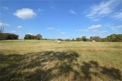 Hwy 62, Green Forest, AR 72638