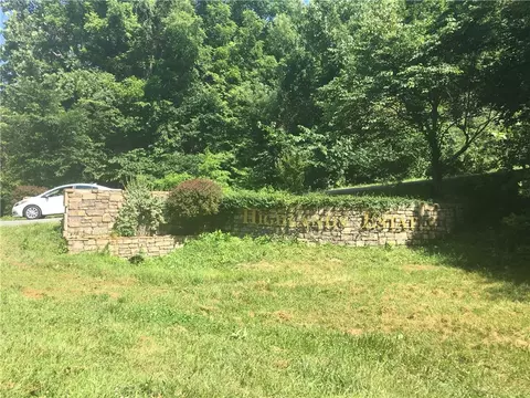 Cambeltown Lane, Bella Vista, AR 72715