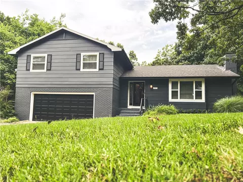 849 E Windy Hill St, Fayetteville, AR 72703