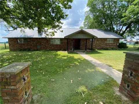 504 Primrose Rd, Lowell, AR 72745