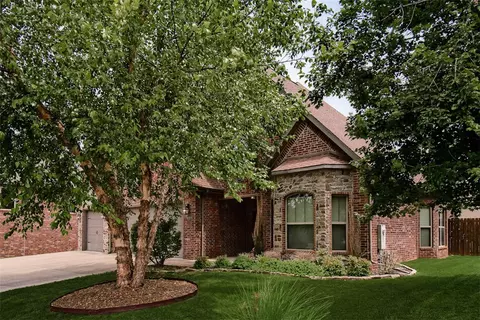4404 NE Green Creek Cv, Bentonville, AR 72712