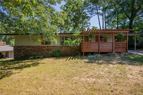 16 Hope Dr, Bella Vista, AR 72715