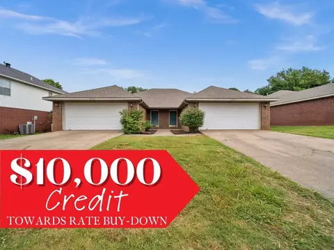 2536 2538 Houston St, Fayetteville, AR 72703
