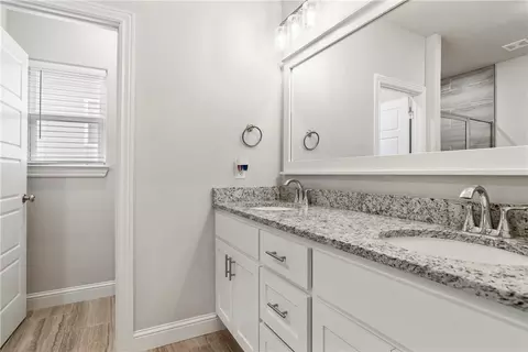 1007 E Olrich St, Rogers, AR 72756 photo 13