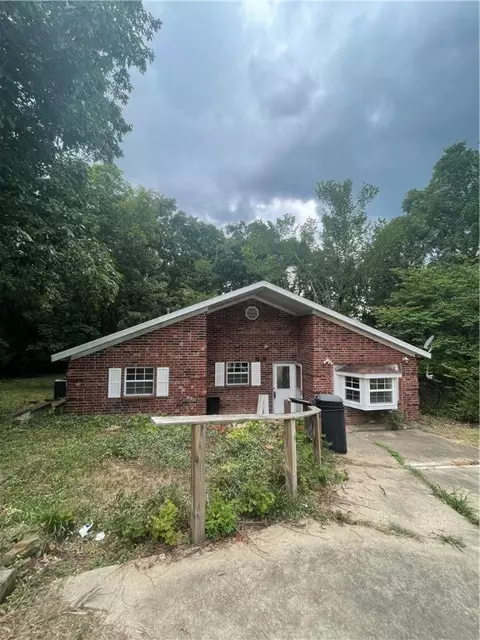 167 S Napier Ave, Fayetteville, AR 72701