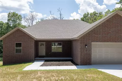 10 Fairlie Ln, Bella Vista, AR 72715