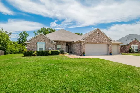 3782 Glenbrook Loop, Springdale, AR 72764