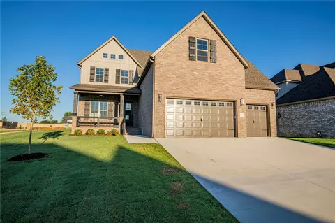5914 SW Twining Rd, Bentonville, AR 72712