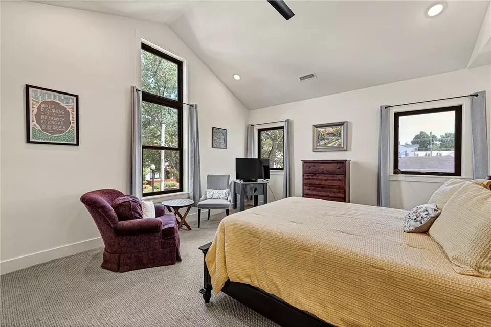  510 SE D St, Bentonville, AR 72712 photo 25