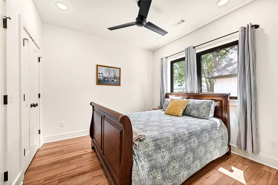  510 SE D St, Bentonville, AR 72712 photo 27